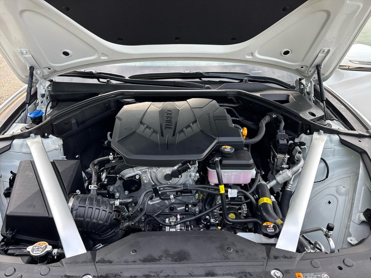 Genesis G70 2.5T 2025