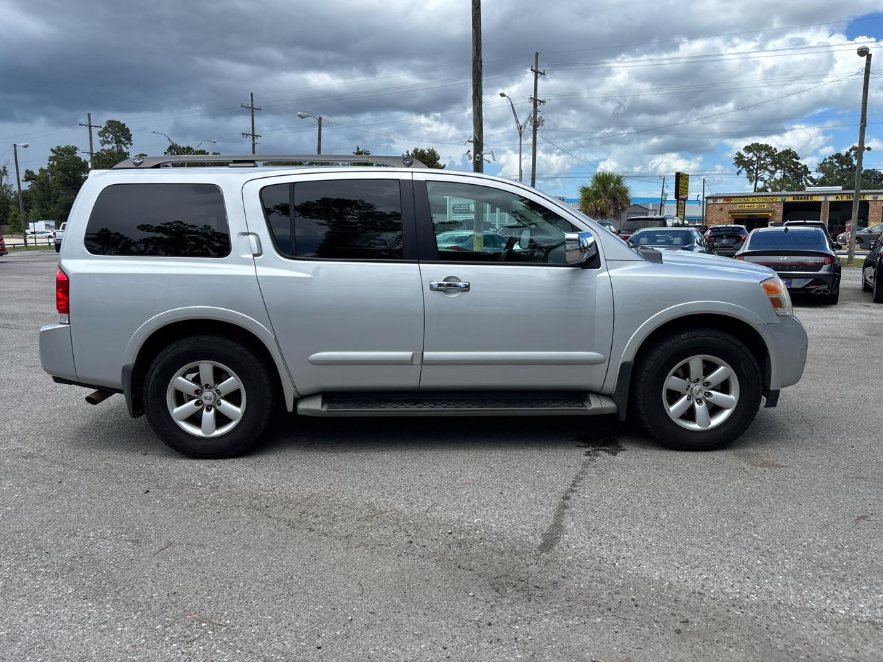 Nissan Armada SL 2WD 2015
