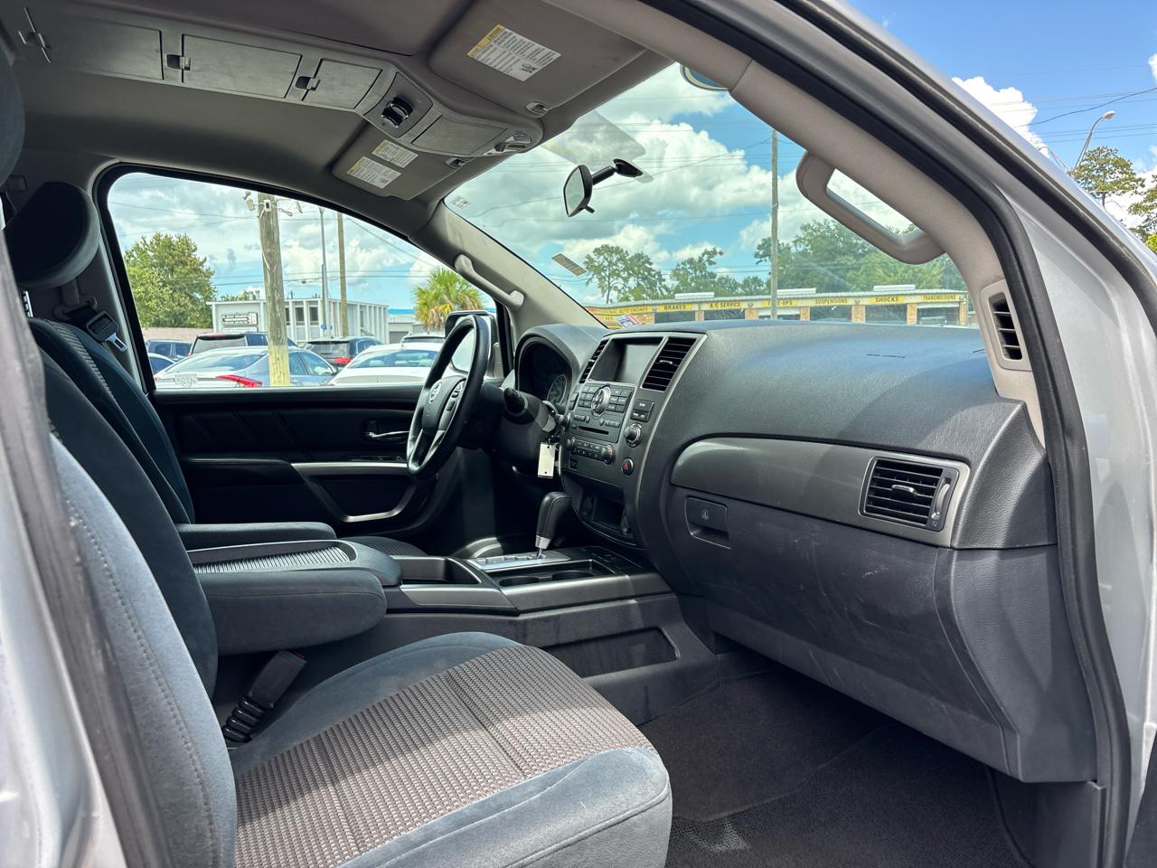 Nissan Armada SL 2WD 2015