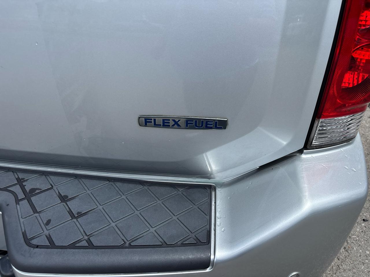 Nissan Armada SL 2WD 2015