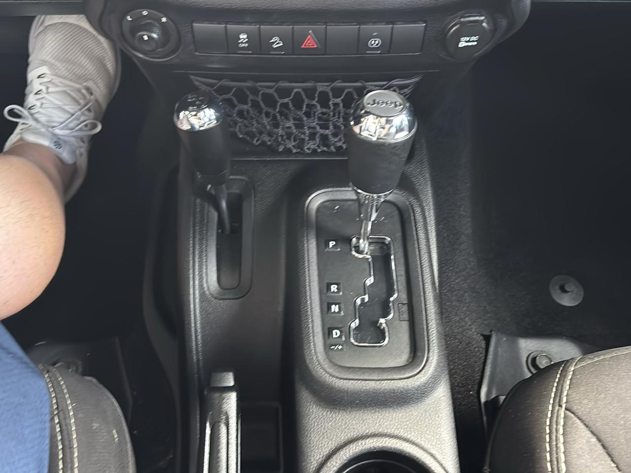Jeep Wrangler Unlimited Sahara 4WD 2015