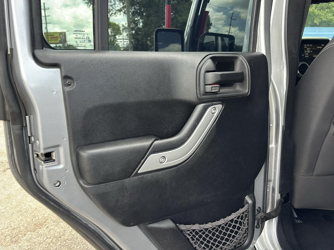 Jeep Wrangler Unlimited Sahara 4WD 2015