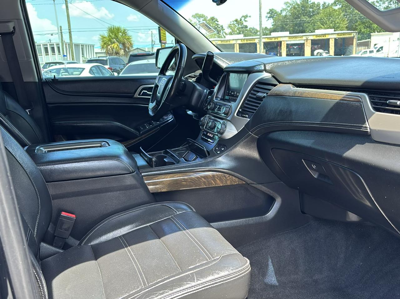 GMC Yukon XL Denali 2WD 2018