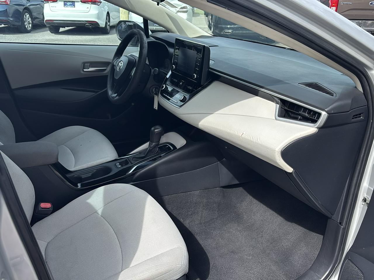 Toyota Corolla L CVT 2020