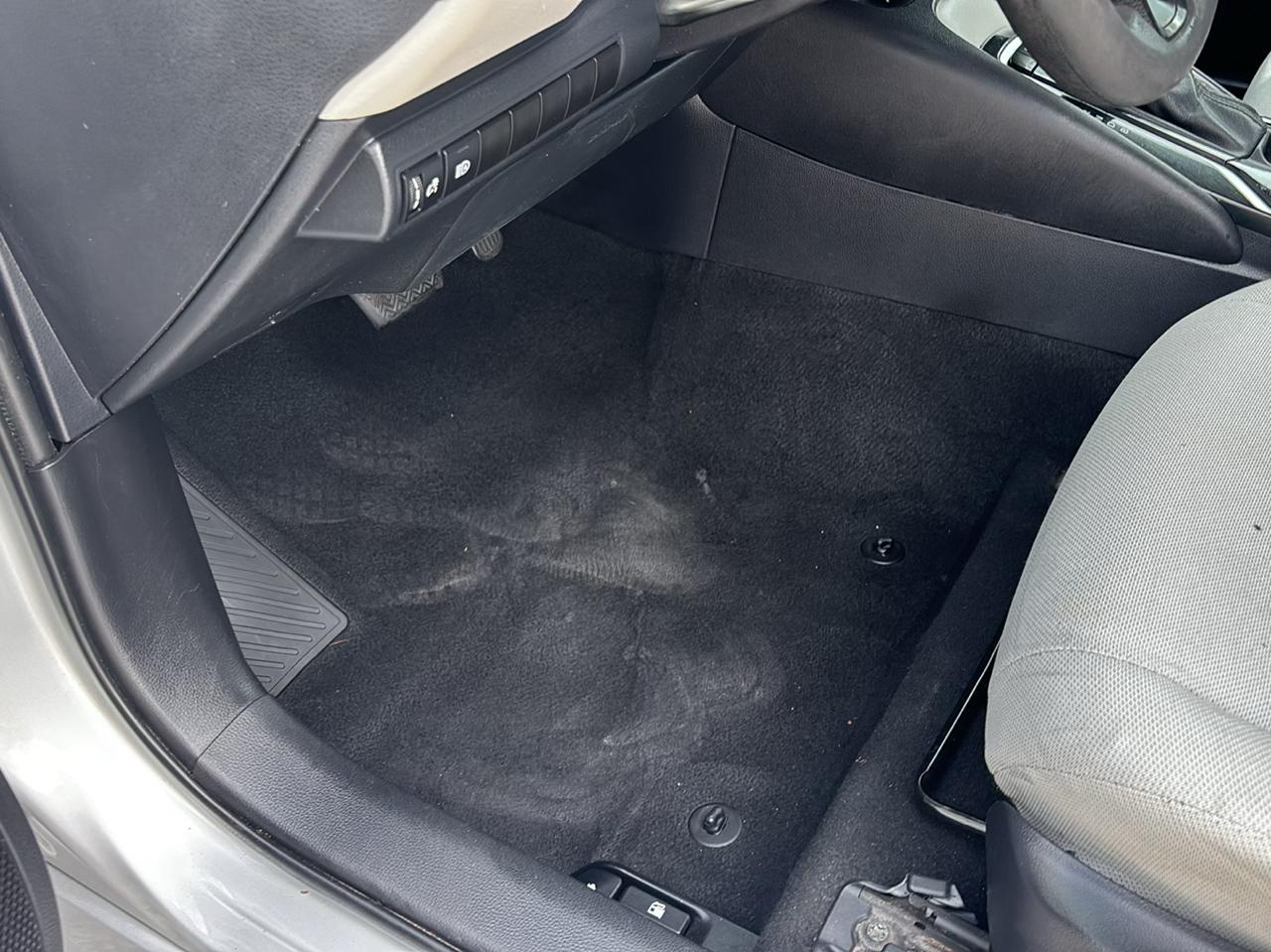 Toyota Corolla L CVT 2020