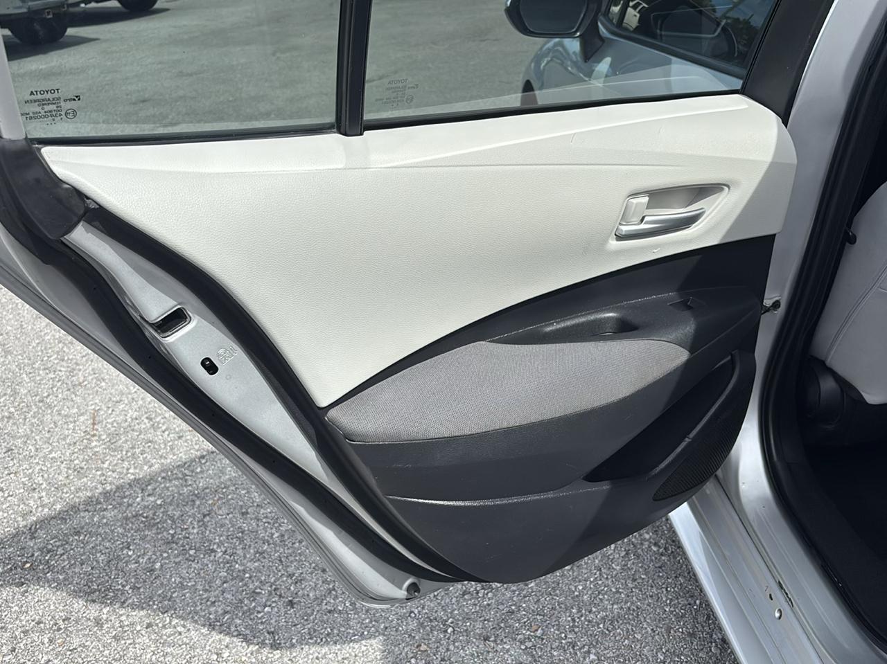 Toyota Corolla L CVT 2020