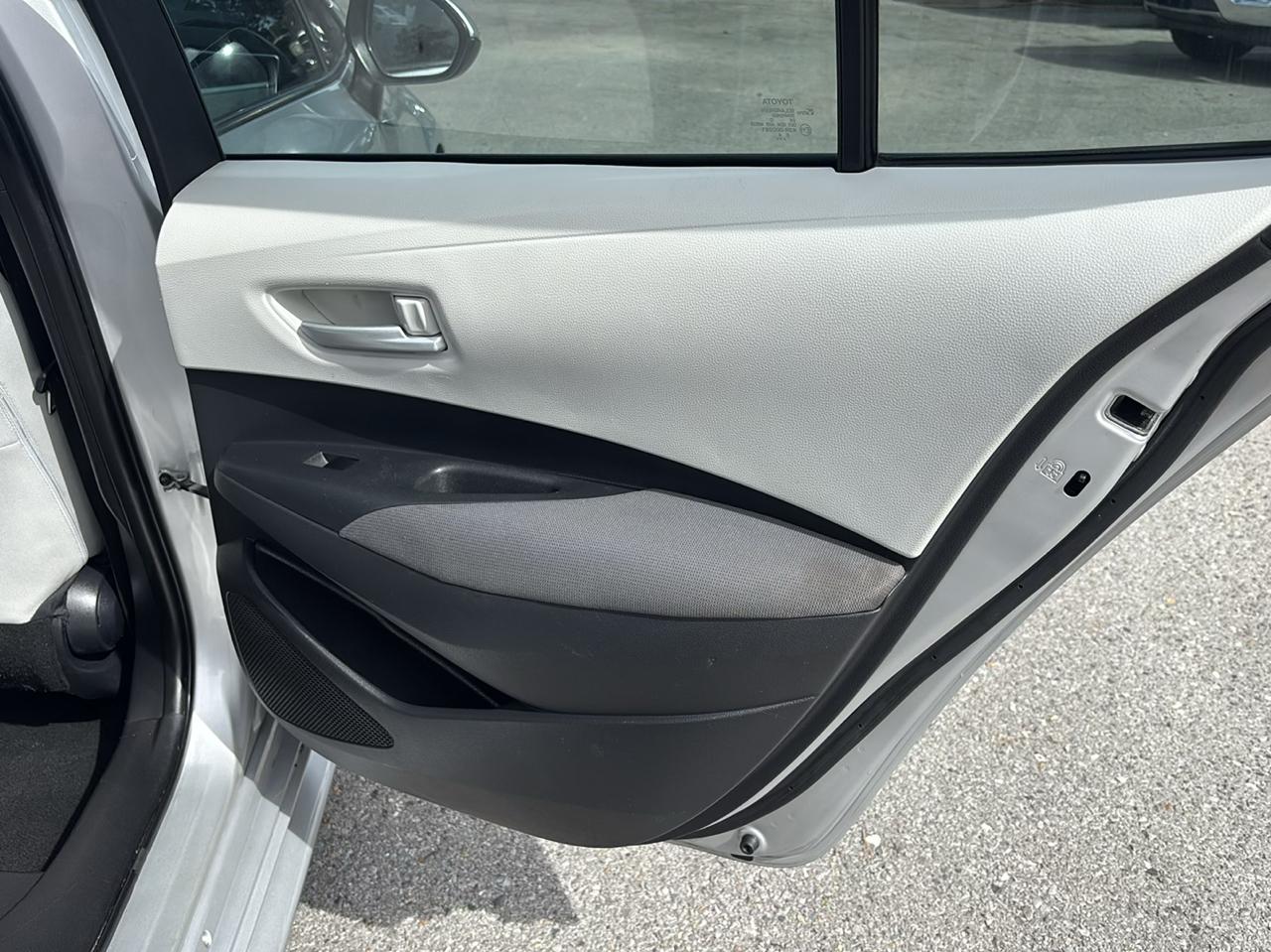 Toyota Corolla L CVT 2020