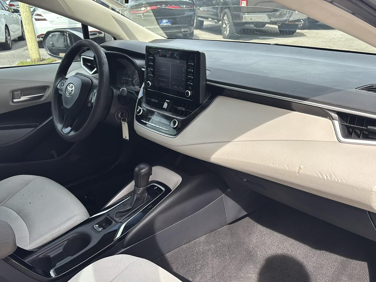 Toyota Corolla L CVT 2020