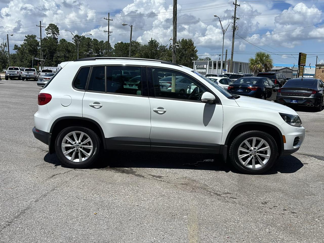 Volkswagen Tiguan S 4Motion 2015