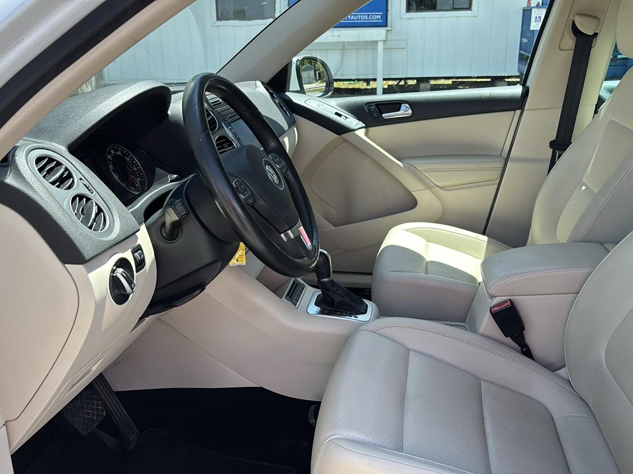 Volkswagen Tiguan S 4Motion 2015