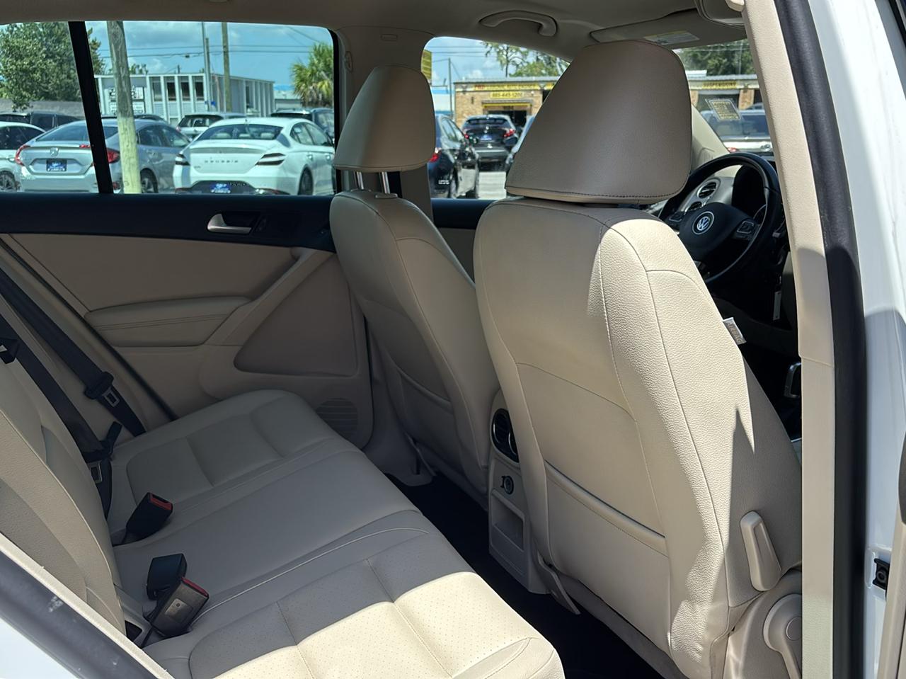 Volkswagen Tiguan S 4Motion 2015