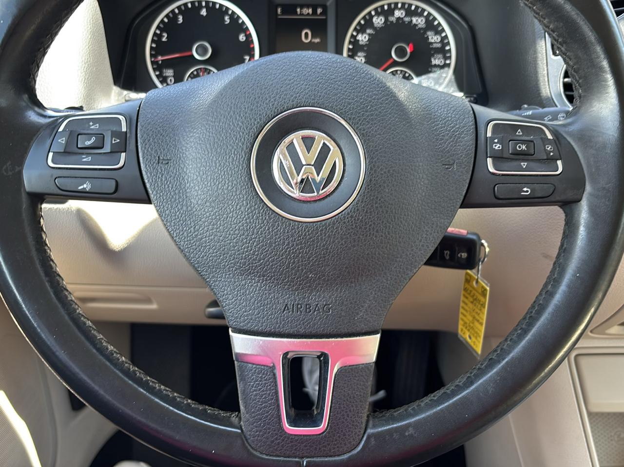 Volkswagen Tiguan S 4Motion 2015