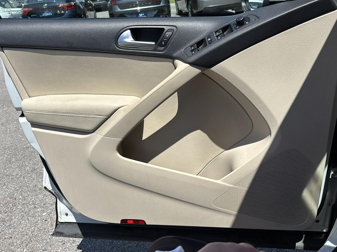 Volkswagen Tiguan S 4Motion 2015
