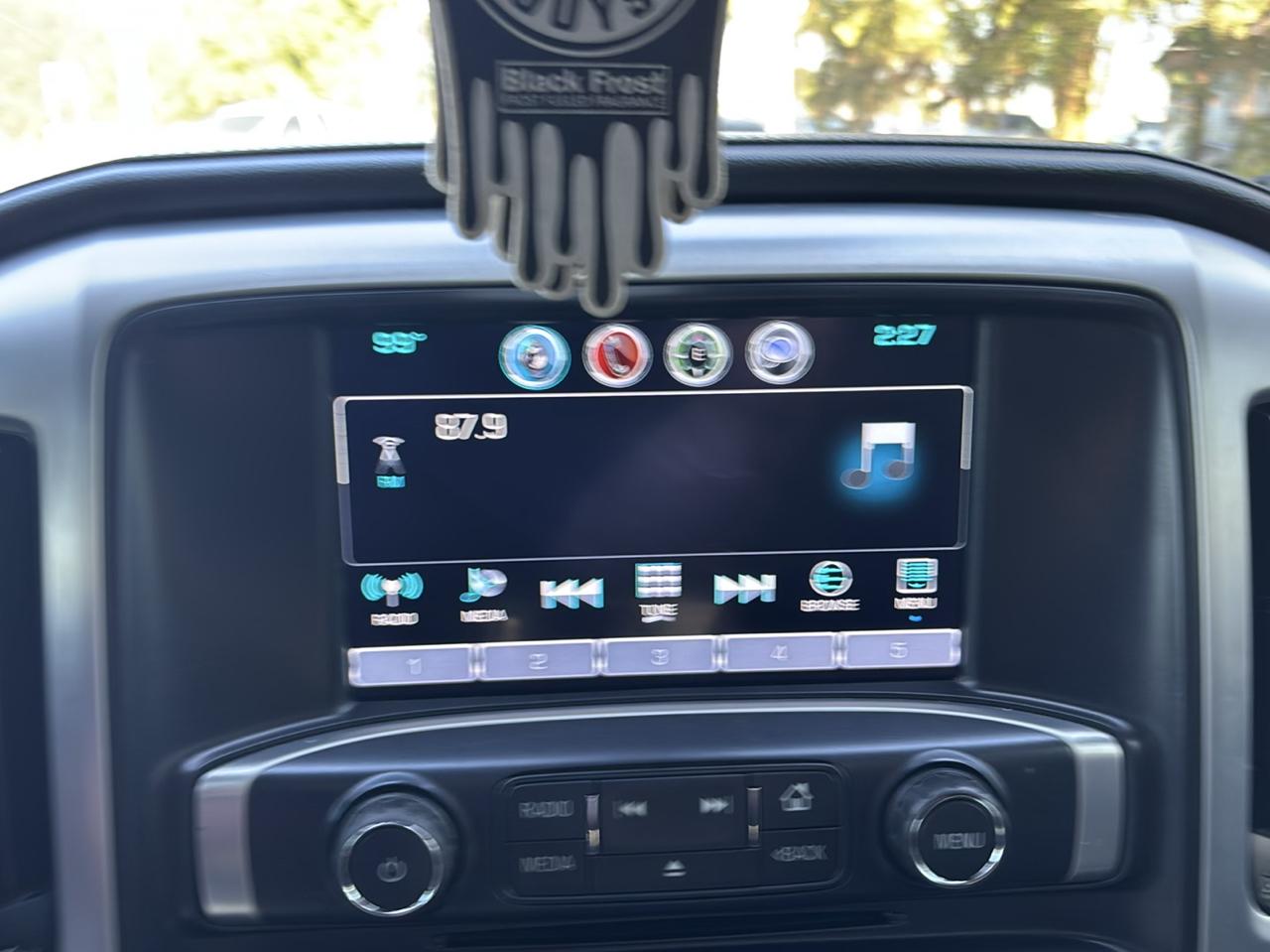 GMC Sierra 1500 SLT Crew Cab Short Box 4WD 2018