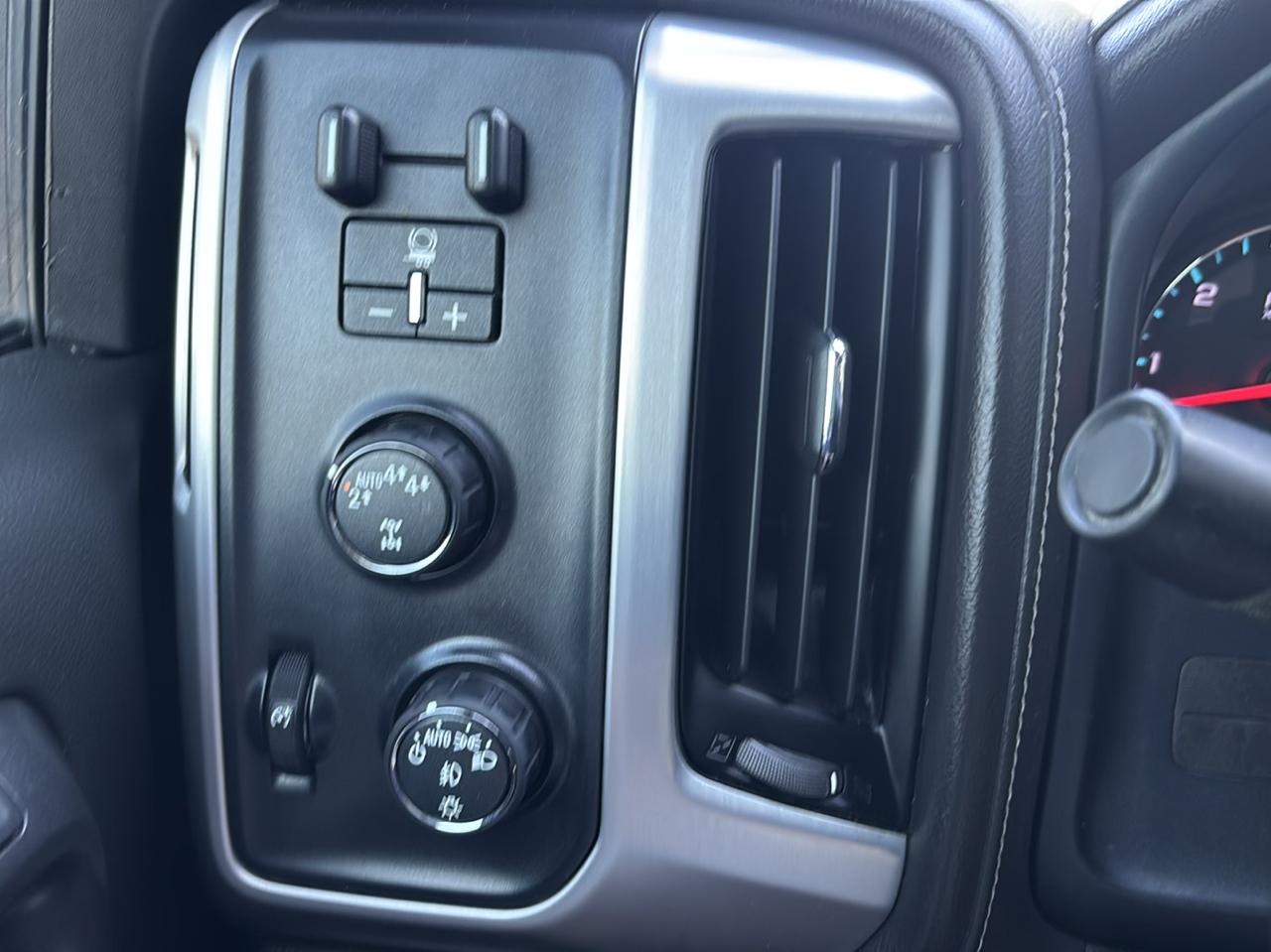 GMC Sierra 1500 SLT Crew Cab Short Box 4WD 2018