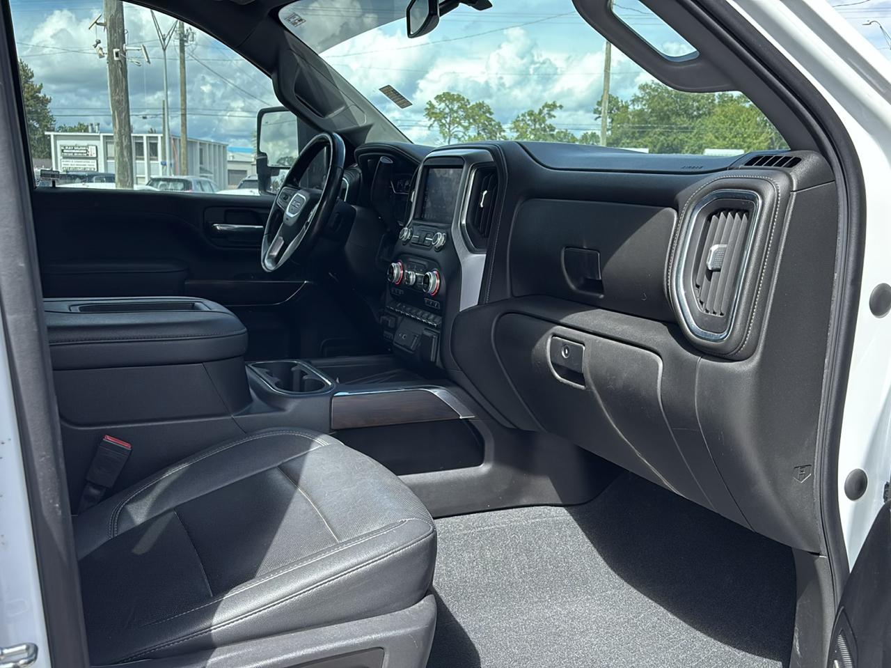 GMC Sierra 2500HD SLT Crew Cab 4WD 2021