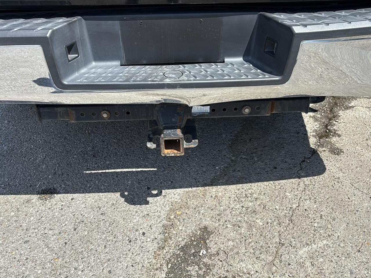 Nissan Titan SV Crew Cab 2WD 2017
