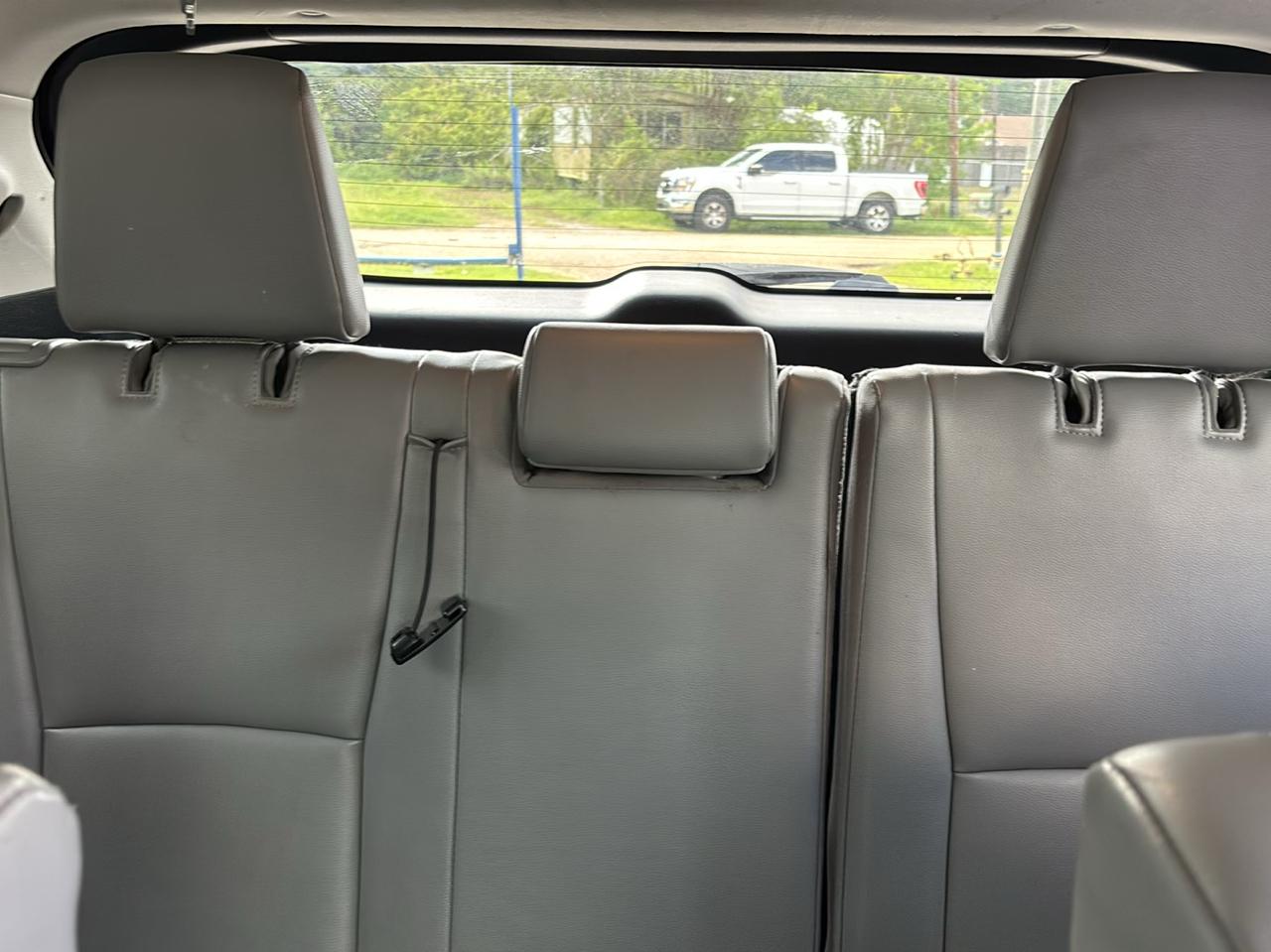 Toyota Highlander XLE FWD V6 2021