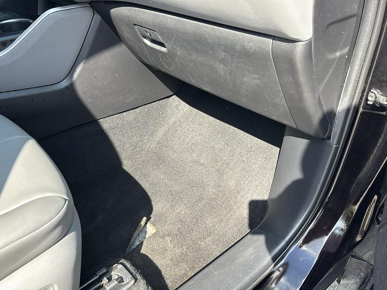 Toyota Highlander XLE FWD V6 2021