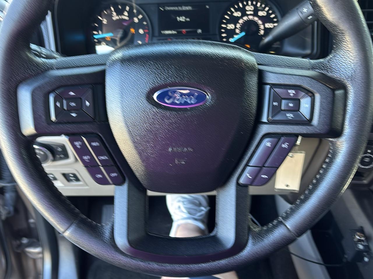 Ford F-150 XLT SuperCrew 5.5-ft. Bed 4WD 2016