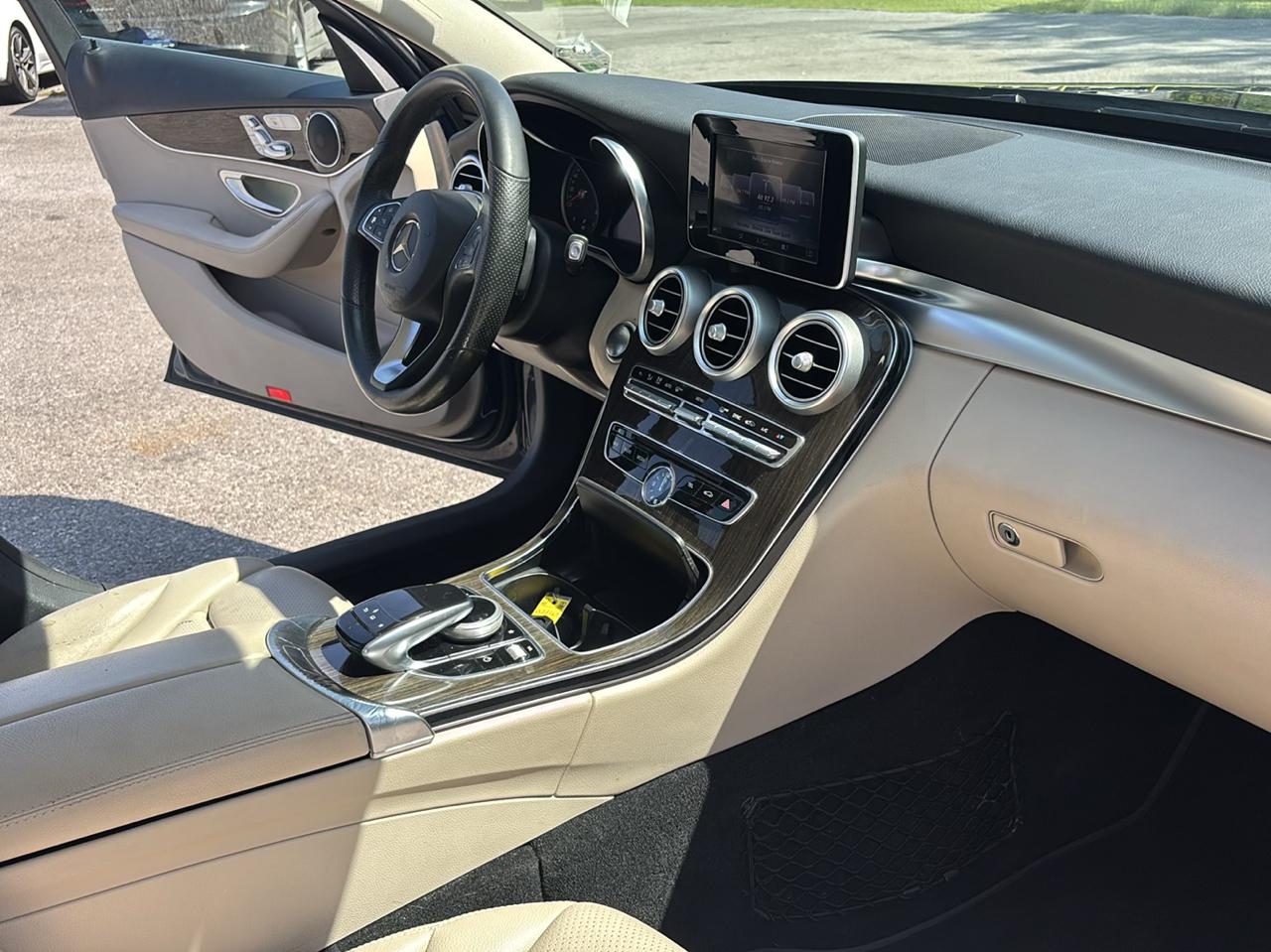 Mercedes-Benz C-Class C300 Sedan 2015