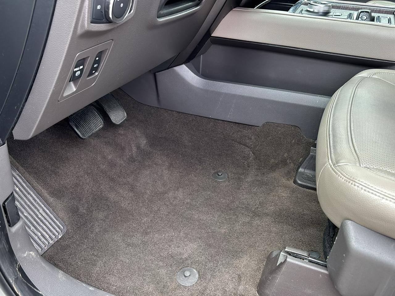 Ford Expedition Limited 2020