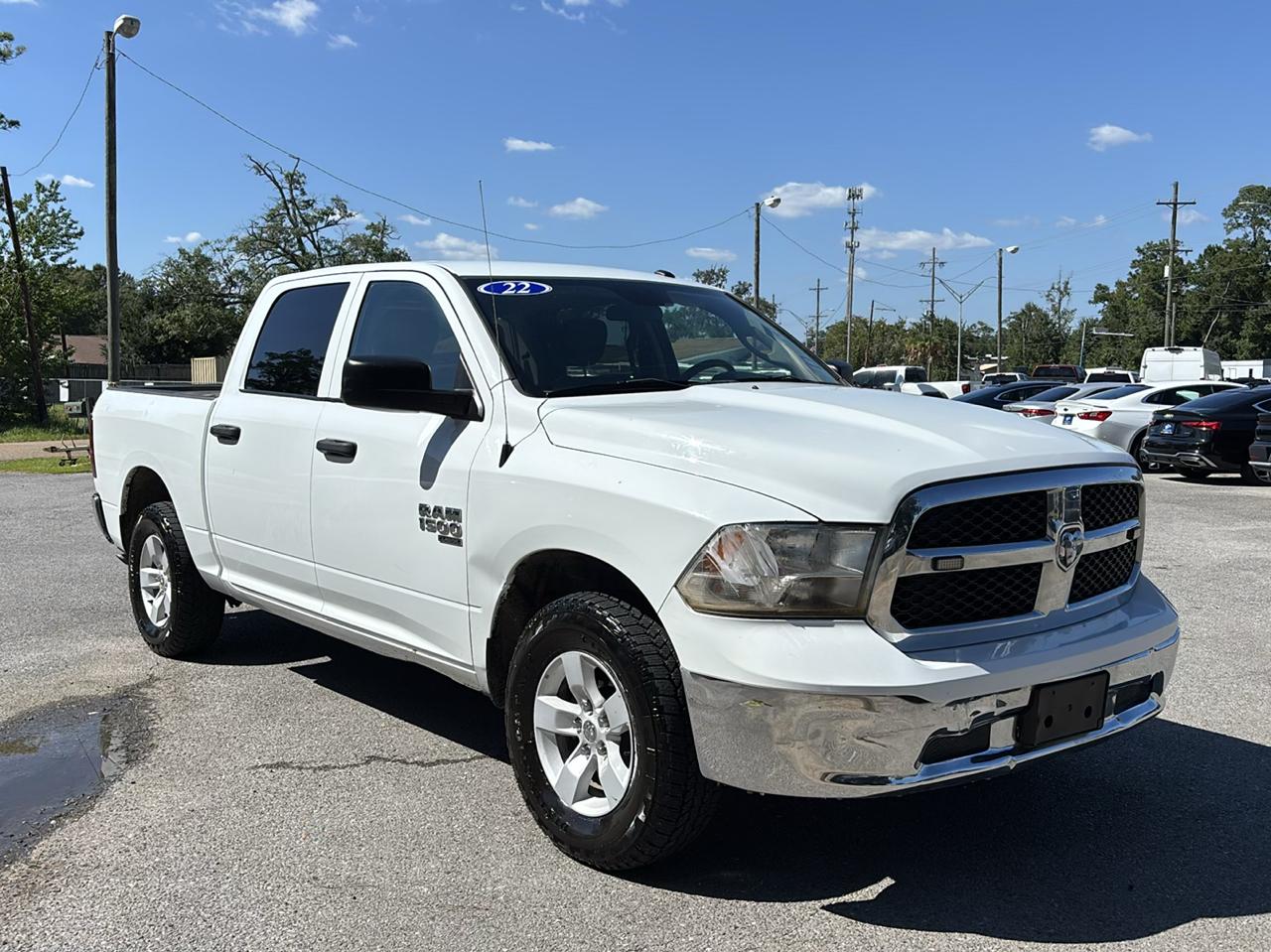 RAM 1500 Classic Tradesman Crew Cab SWB 4WD 2022