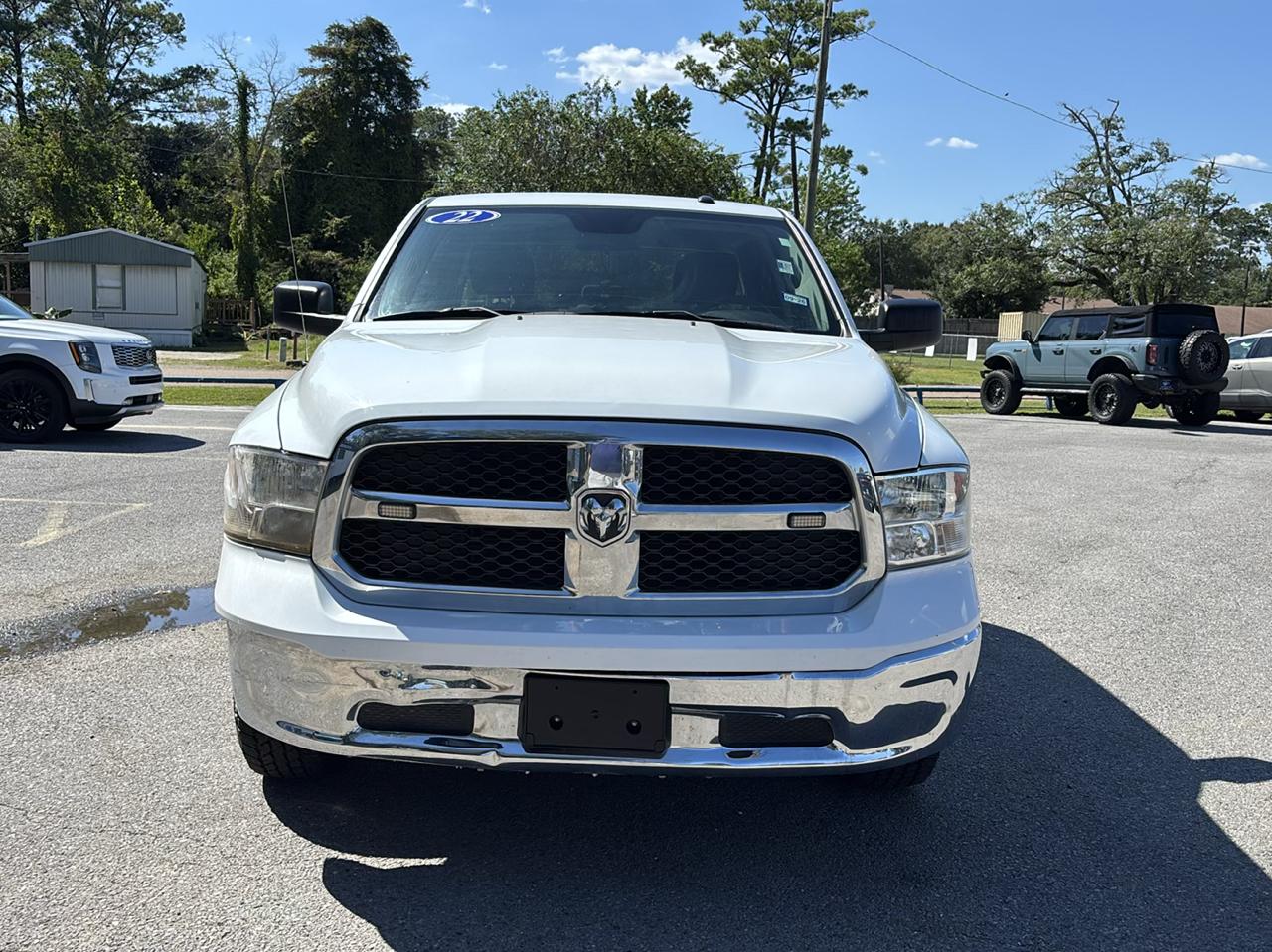 RAM 1500 Classic Tradesman Crew Cab SWB 4WD 2022