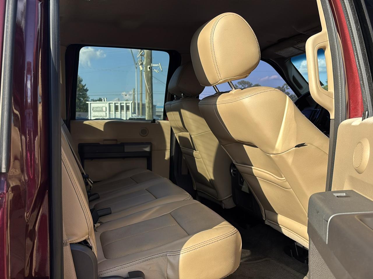 Ford F-250 SD Lariat Crew Cab 4WD 2012