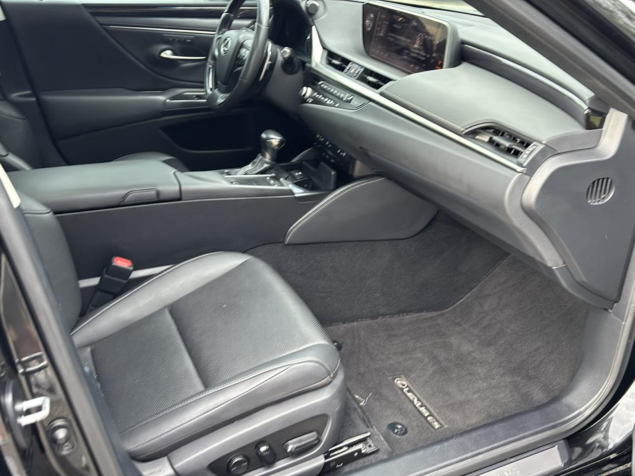 Lexus ES 350 Premium 2021
