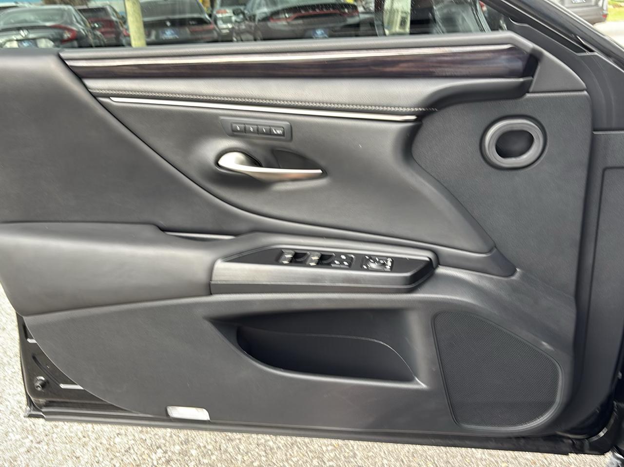 Lexus ES 350 Premium 2021