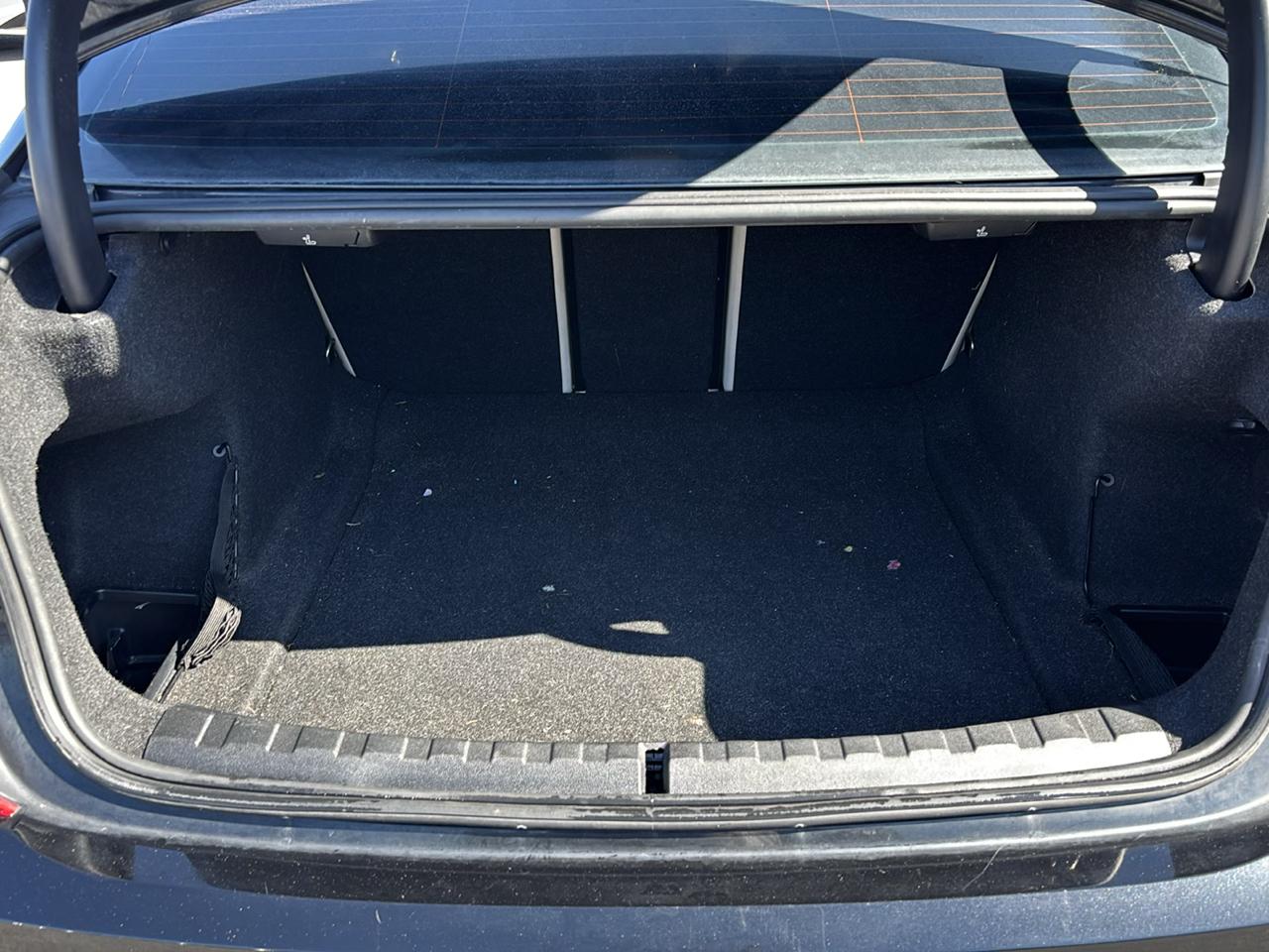 BMW 3-Series 330i 2021