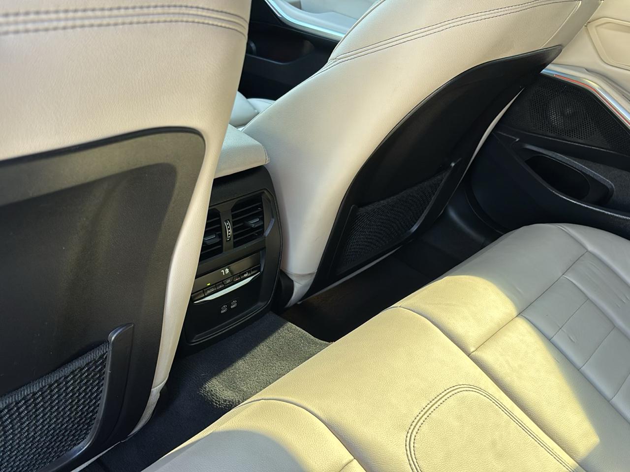 BMW 3-Series 330i 2021