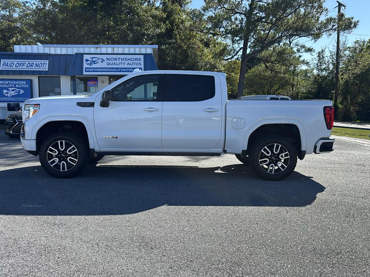 GMC Sierra 1500 Limited AT4 Crew Cab Short Box 4WD 2022