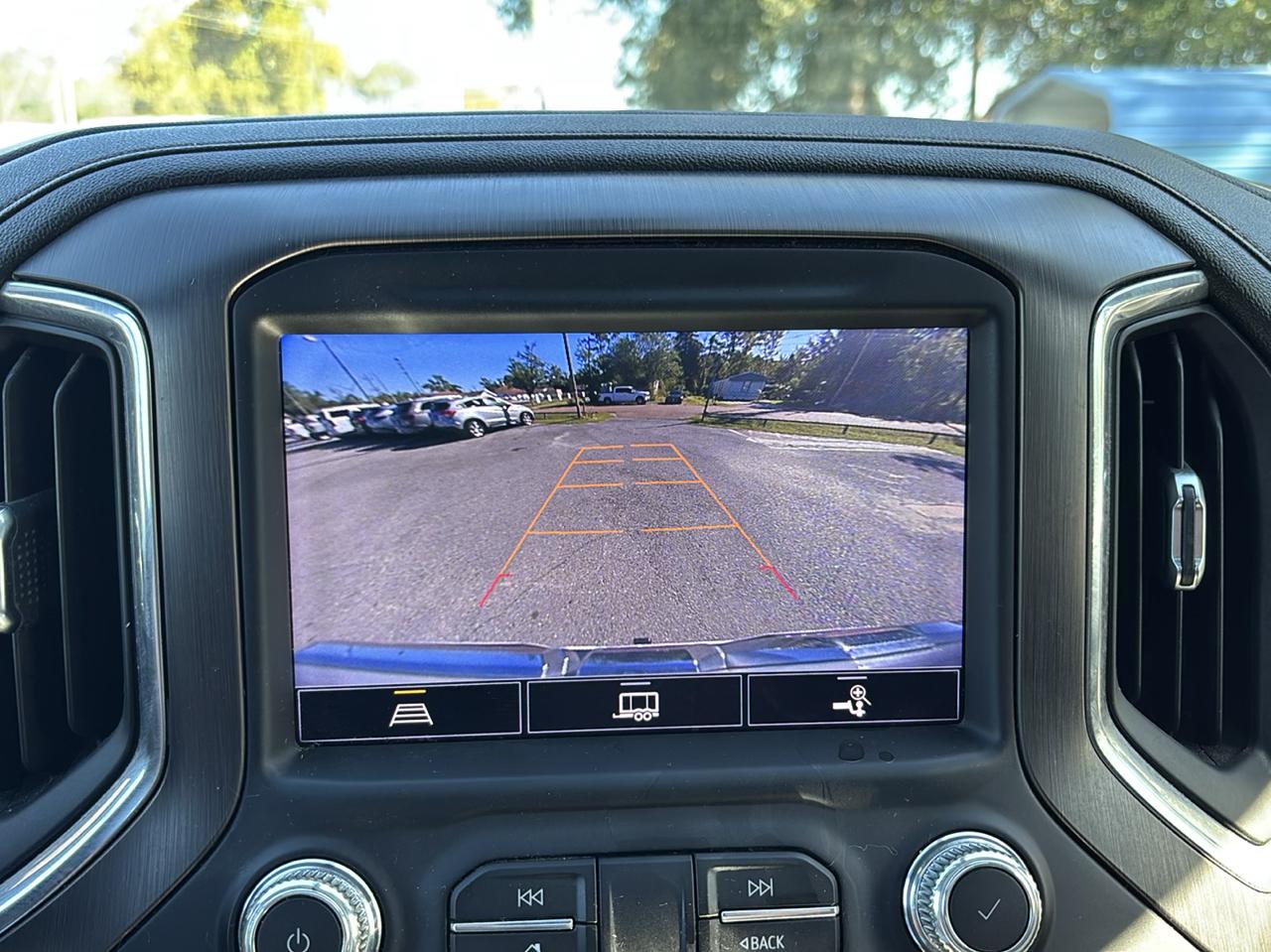 GMC Sierra 1500 Limited AT4 Crew Cab Short Box 4WD 2022