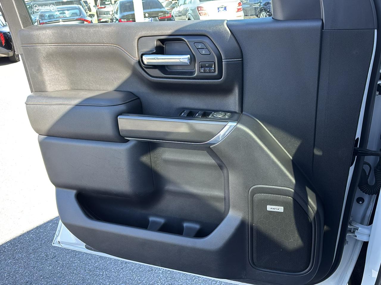 GMC Sierra 1500 Limited AT4 Crew Cab Short Box 4WD 2022