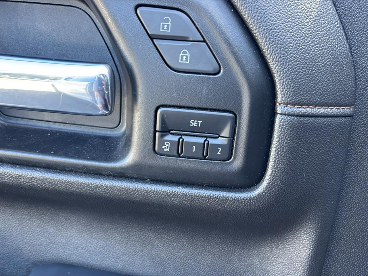 GMC Sierra 1500 Limited AT4 Crew Cab Short Box 4WD 2022