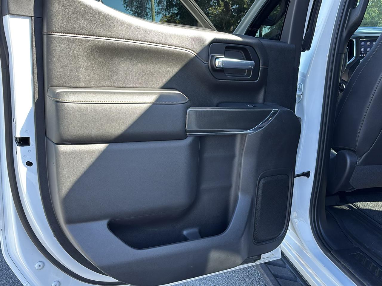 GMC Sierra 1500 Limited AT4 Crew Cab Short Box 4WD 2022