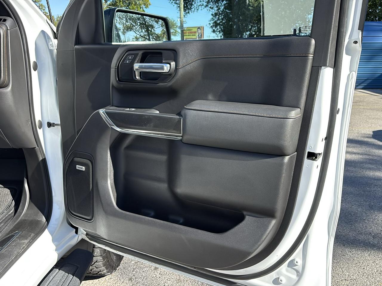GMC Sierra 1500 Limited AT4 Crew Cab Short Box 4WD 2022