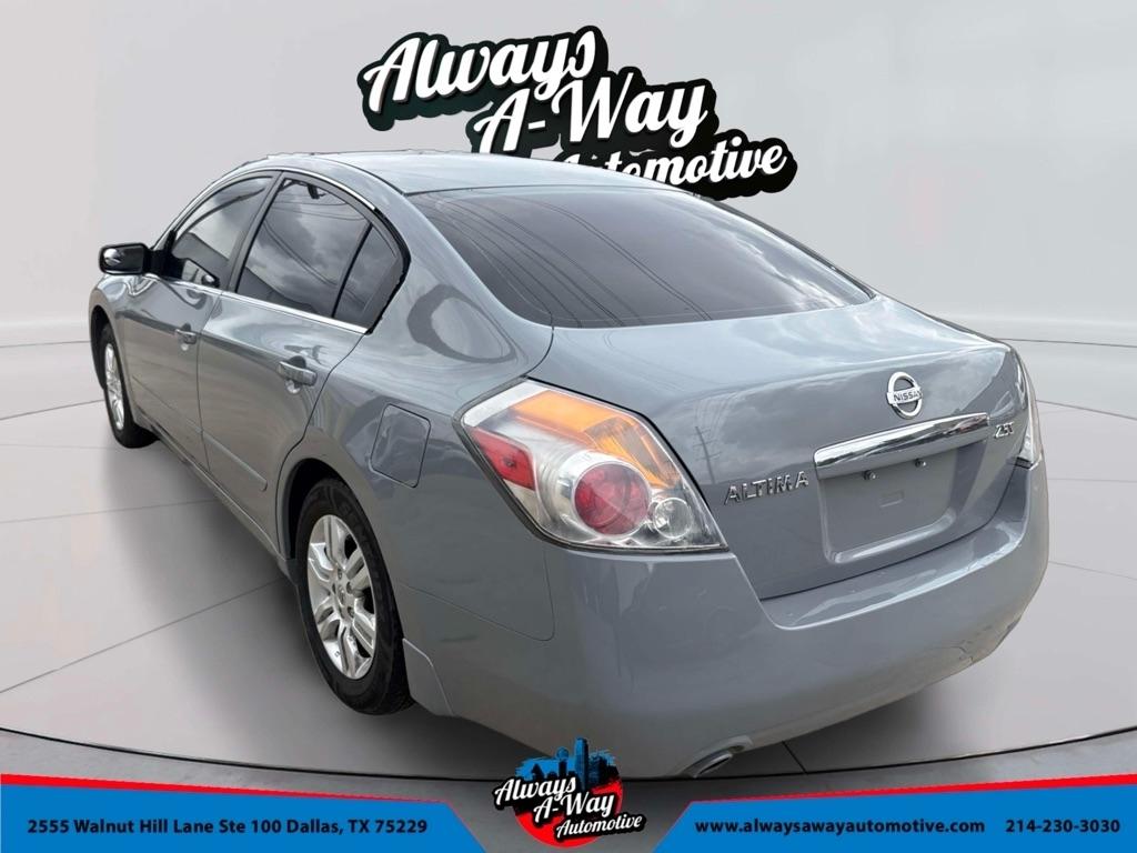 Nissan Altima 2.5 2012