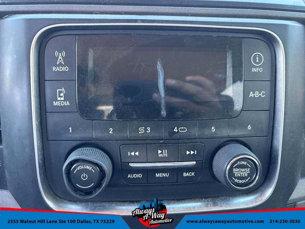 RAM 1500 Tradesman Crew Cab SWB 4WD 2013