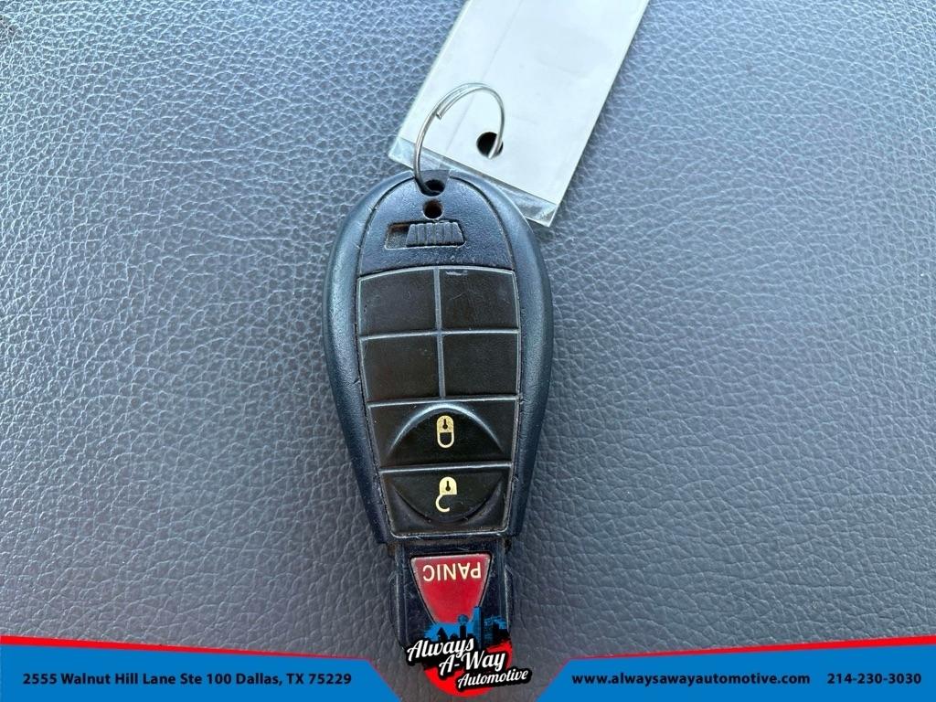 RAM 1500 Tradesman Crew Cab SWB 4WD 2013