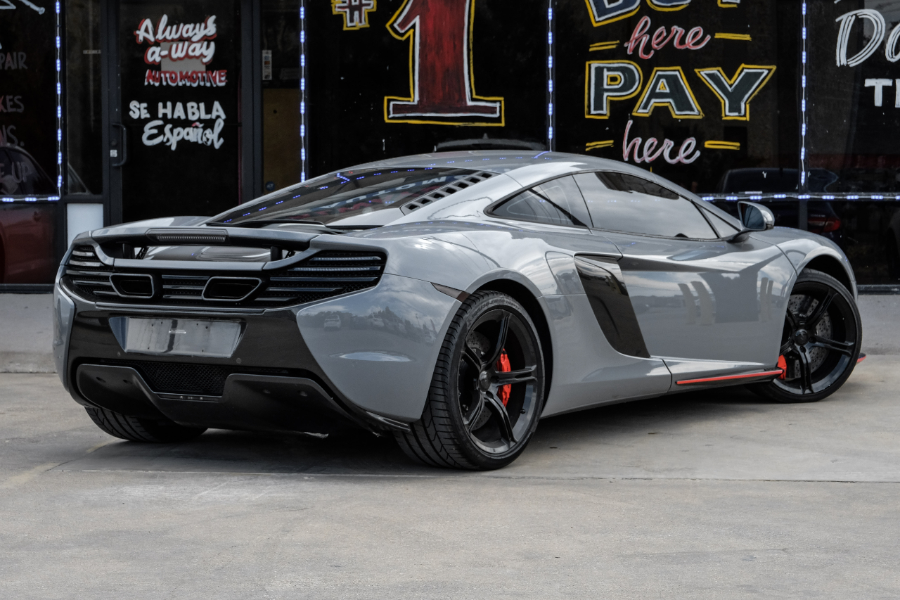 McLaren 650s Coupe 2015 McLaren 650s Coupe 2015