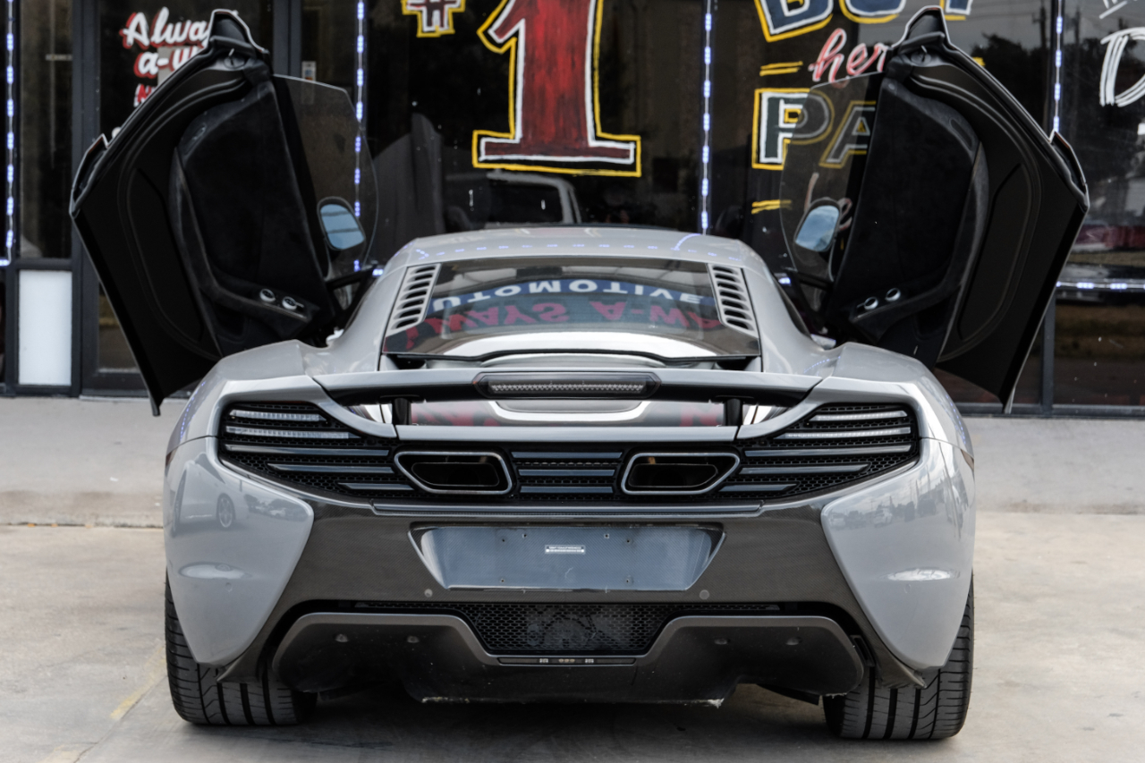 McLaren 650s Coupe 2015 McLaren 650s Coupe 2015