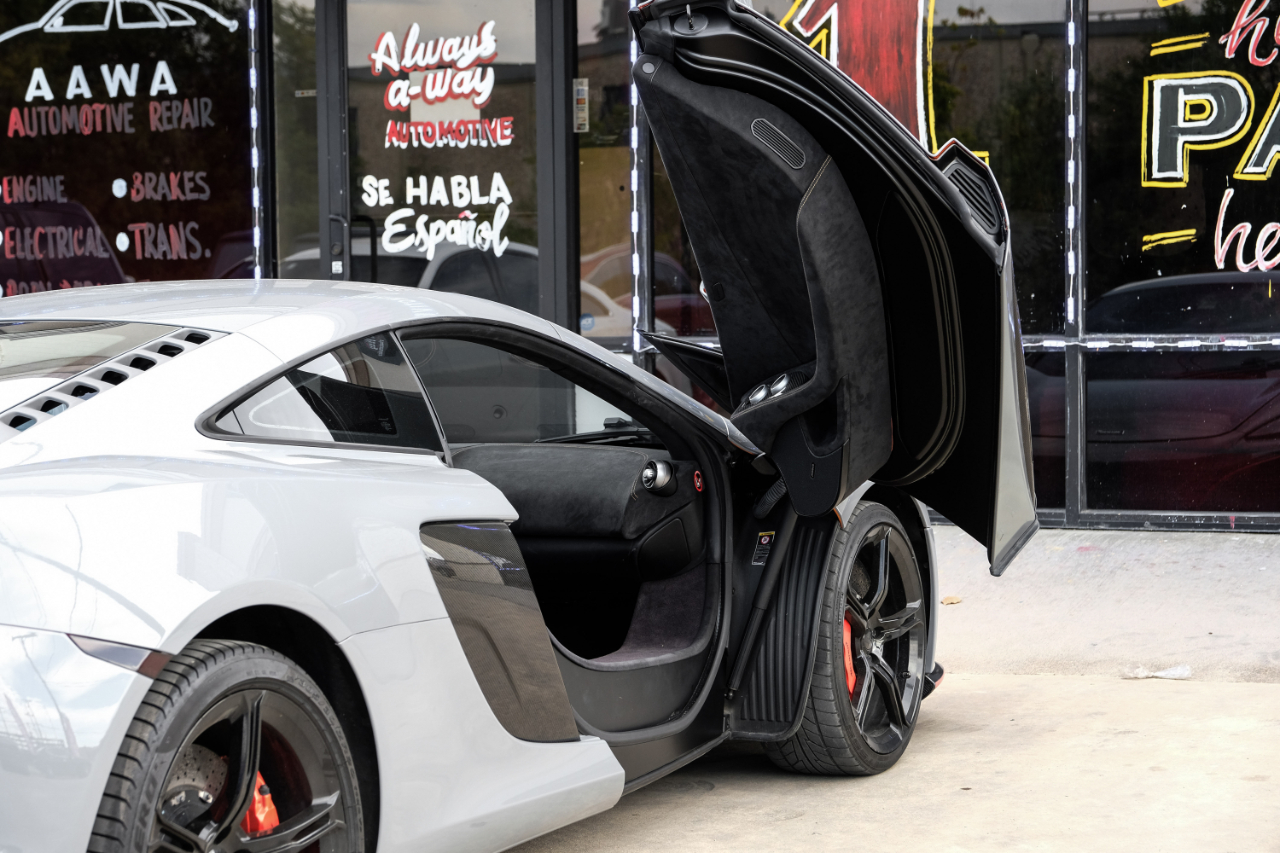 McLaren 650s Coupe 2015 McLaren 650s Coupe 2015