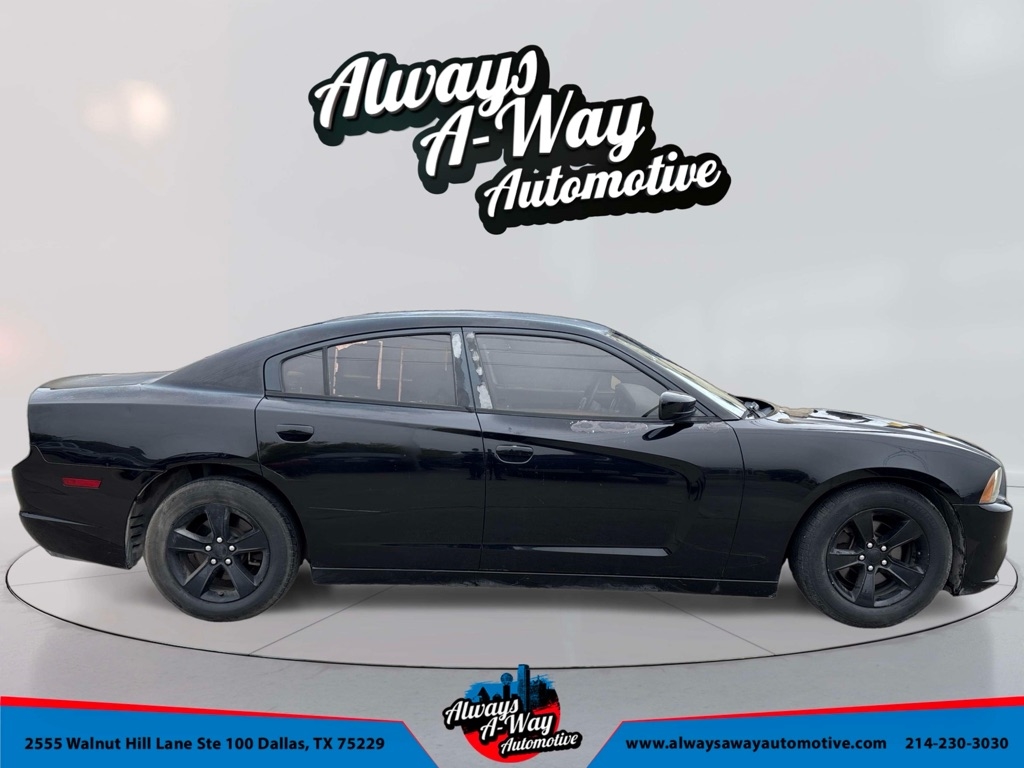 Dodge Charger SE 2012