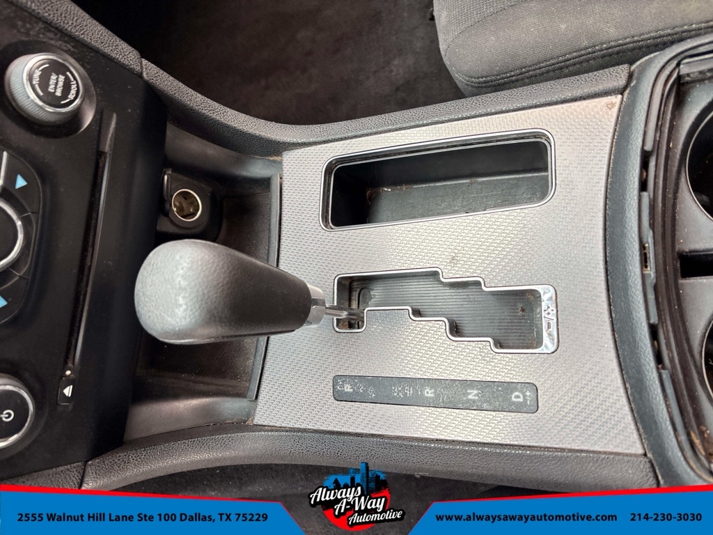 Dodge Charger SE 2012