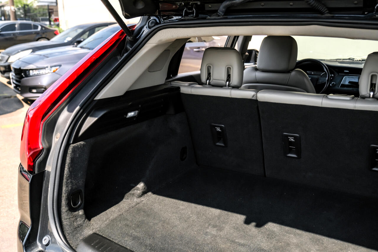 Cadillac XT4 Luxury 2019 Cadillac XT4 Luxury 2019