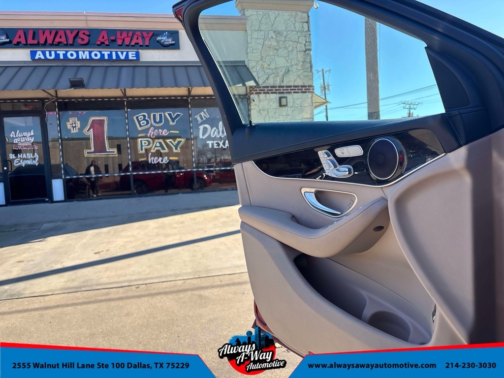 Mercedes-Benz GLC-Class GLC300 2016