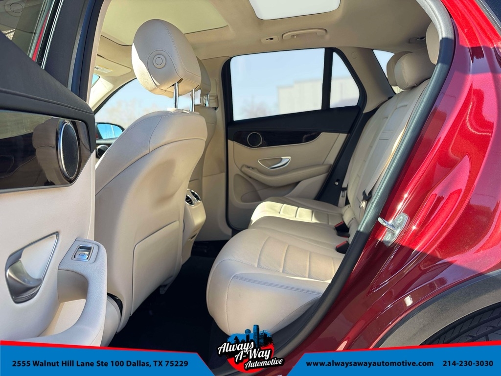 Mercedes-Benz GLC-Class GLC300 2016